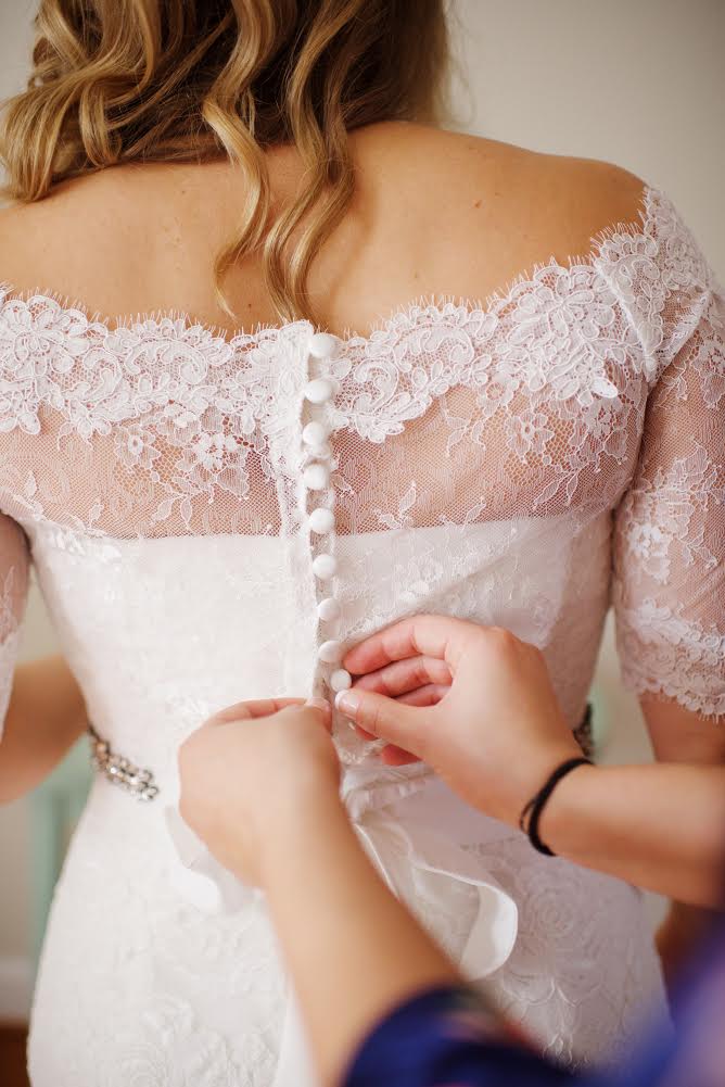 Off-Shoulder Alencon Lace Bolero Wedding jacket