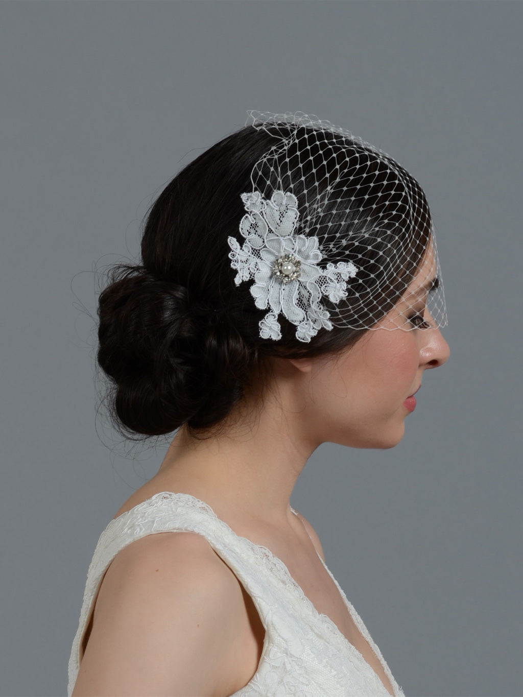 Ivory blusher birdcage veil with alencon lace BVF009n