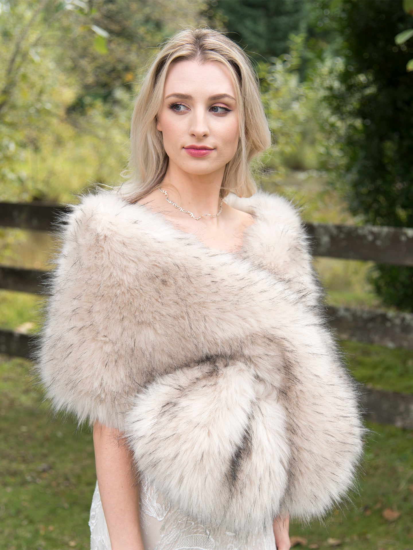 White faux fur wrap B005-white-darker-tips