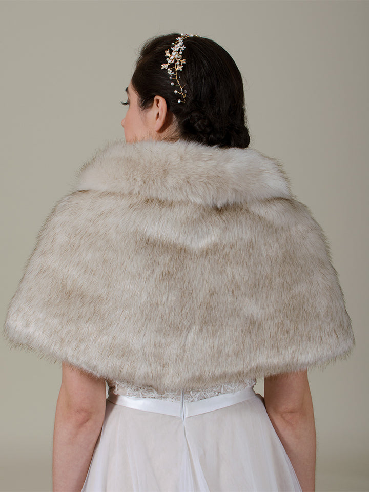 Beige faux fur wrap with collar
