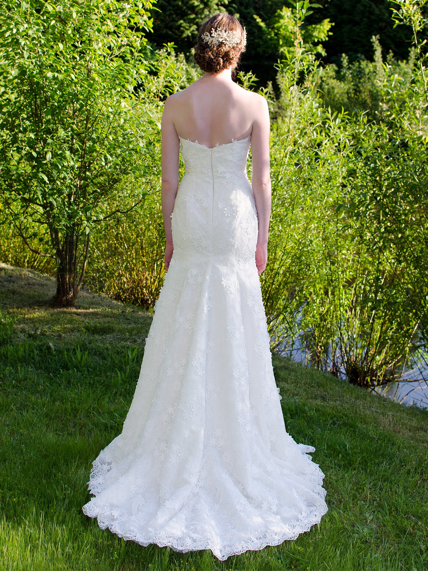 Strapless wedding dress 4056
