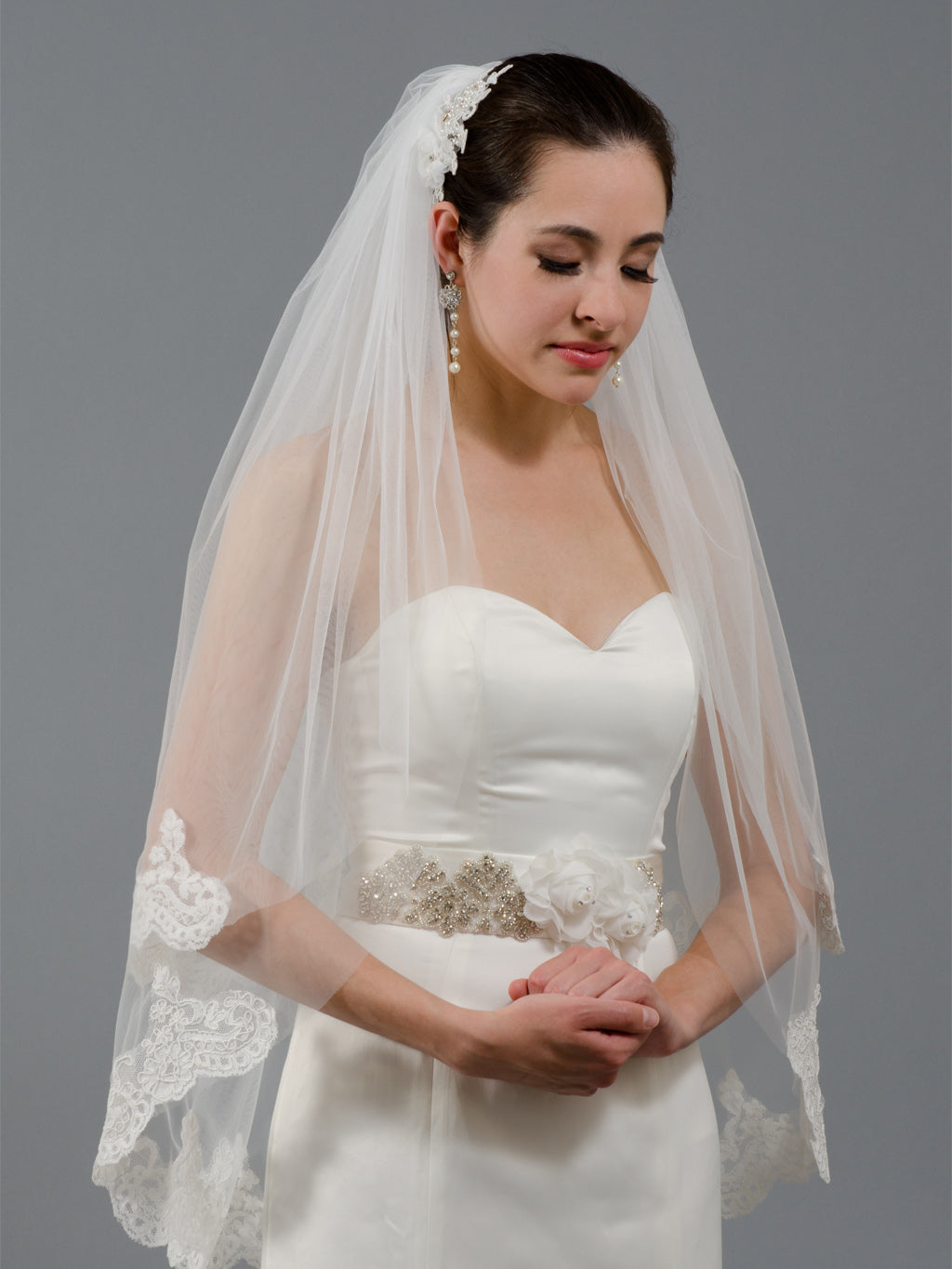 2-tier ivory elbow alencon lace wedding veil V041