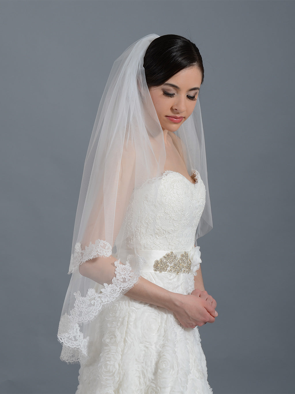 2-tier light ivory elbow alencon lace wedding veil V042