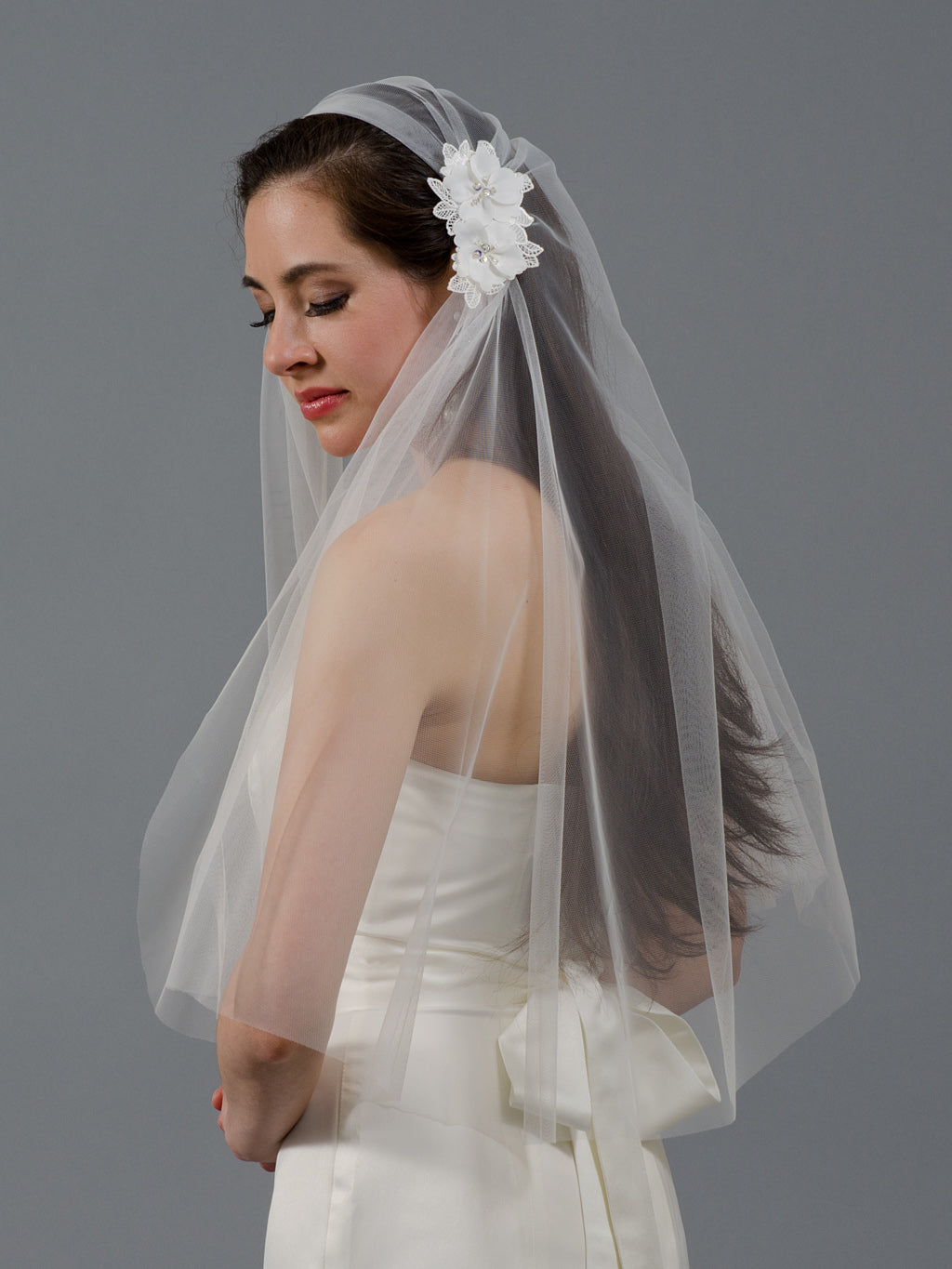 Ivory juliet cap wedding veil V047