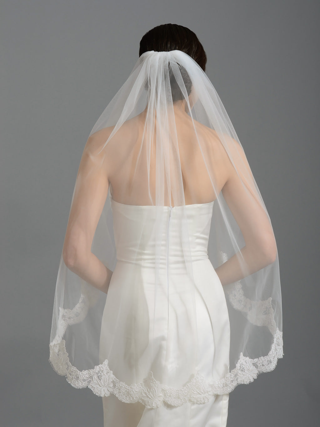 Ivory elbow alencon lace wedding veil V049