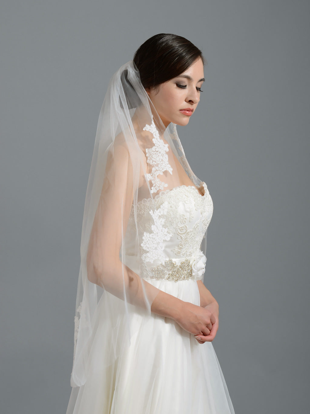 Ivory elbow wedding veil V052n alencon lace