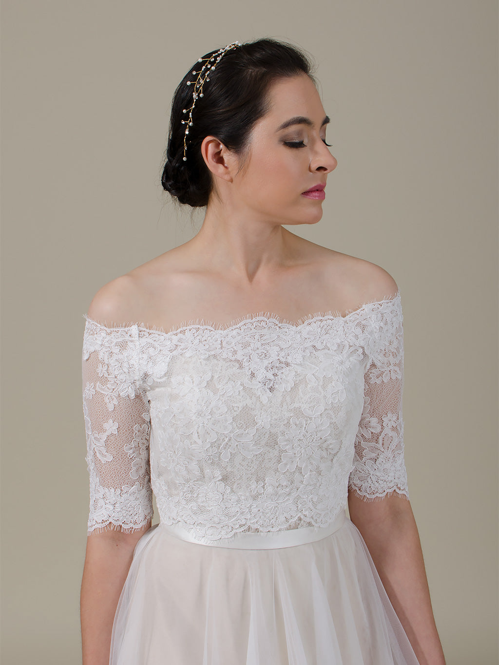 Off-Shoulder Lace Bolero Wedding jacket wedding dress topper WJ045