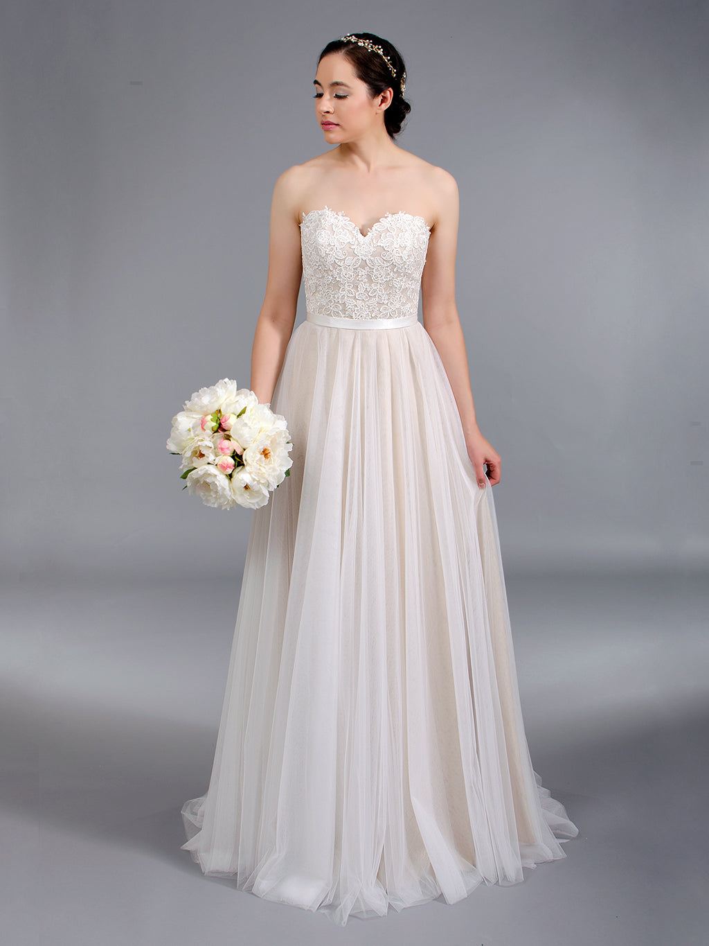 Ivory strapless lace wedding dress with tulle skirt 4052-wed