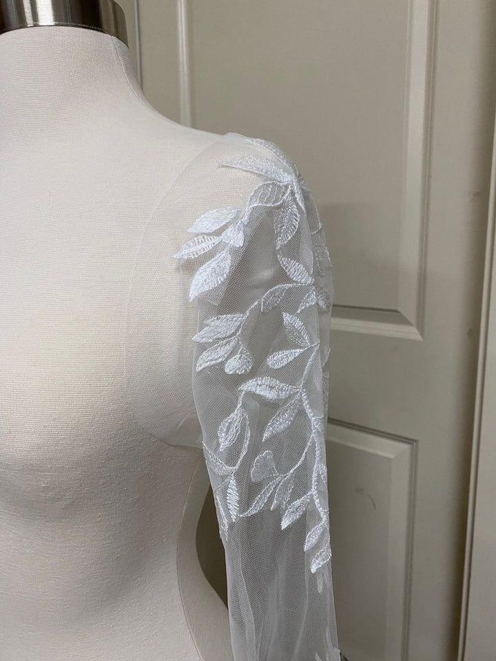 Detachable sleeves