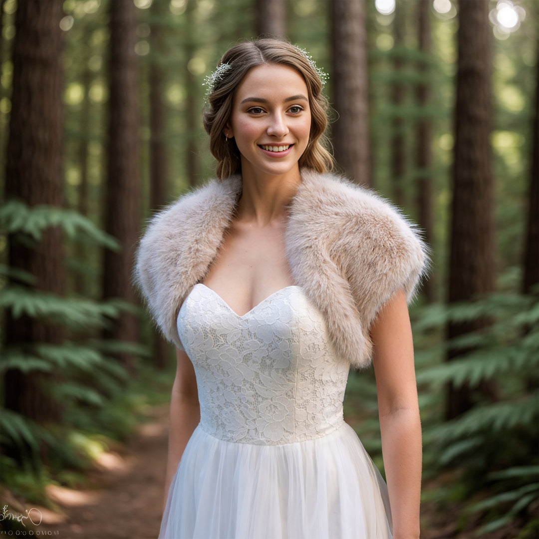 Light beige faux fur shrug bolero, Large Light beige faux fur shrug bolero, Large