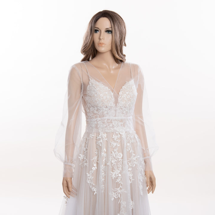 Plain tulle topper with bishop sleeves