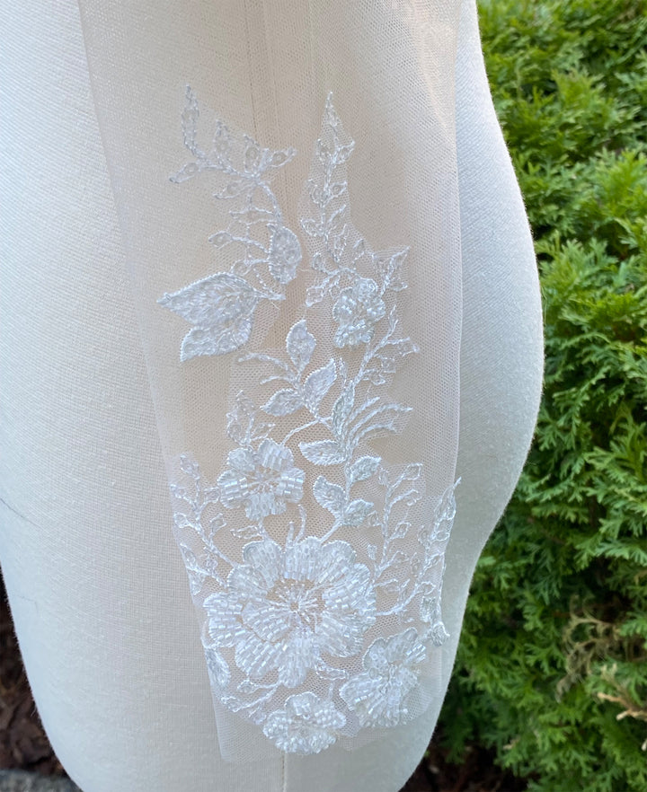 Keyhole back long sleeve wedding dress topper