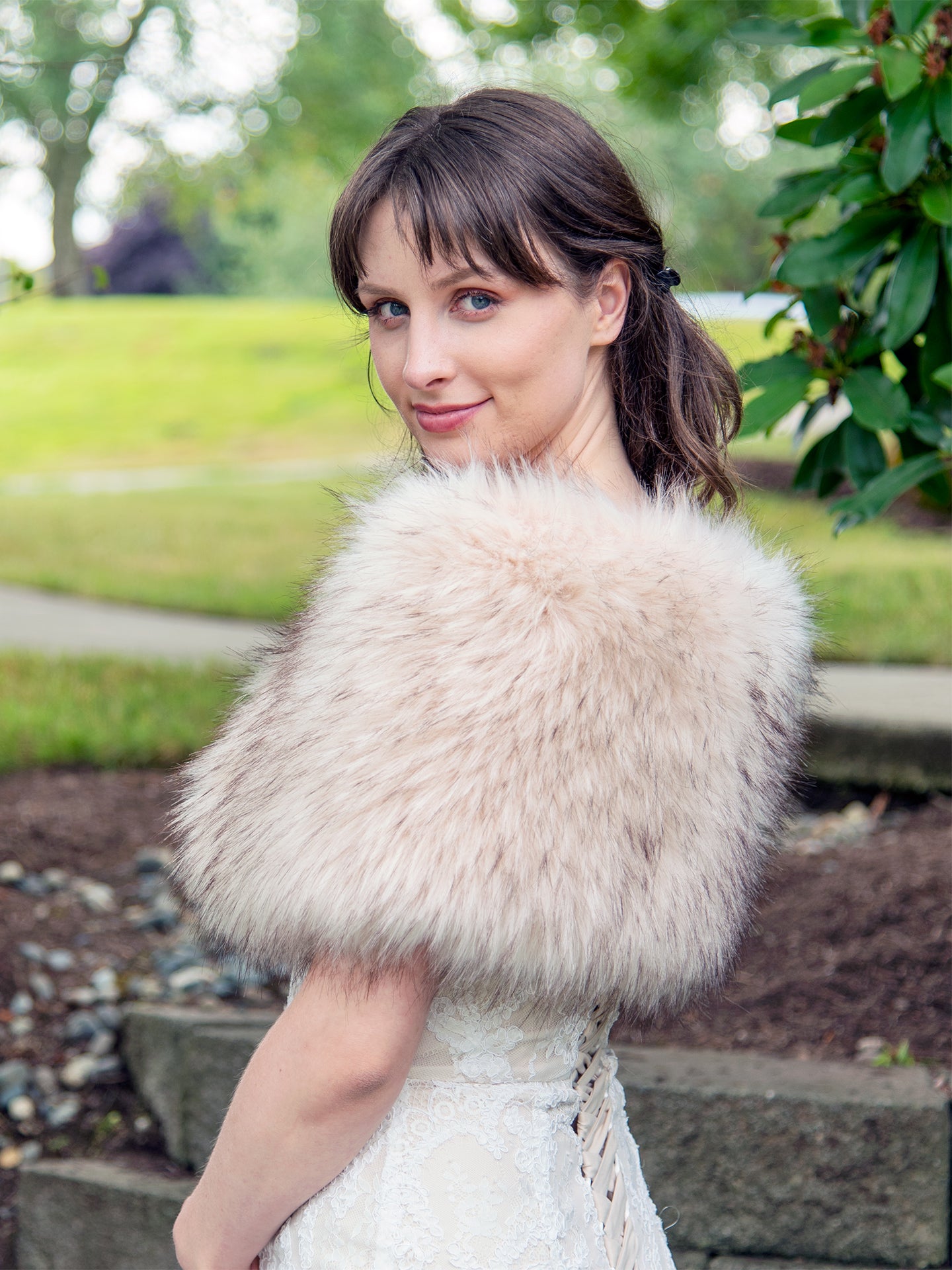 Light blush faux fur wrap bridal stole B012-light-blush