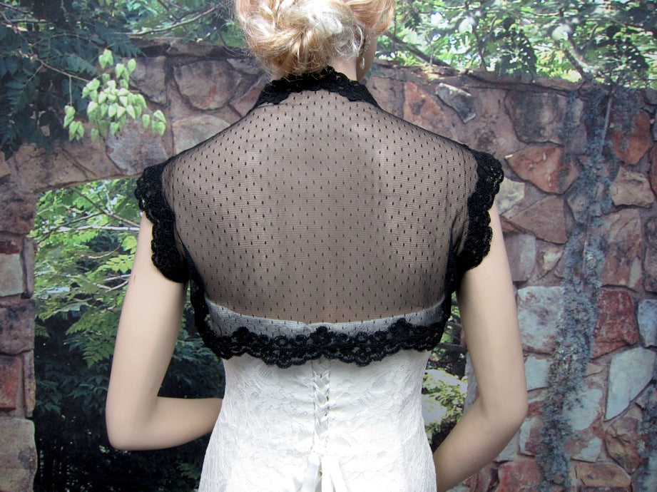Black sleeveless bridal dot lace wedding bolero jacket Black sleeveless bridal dot lace wedding bolero jacket