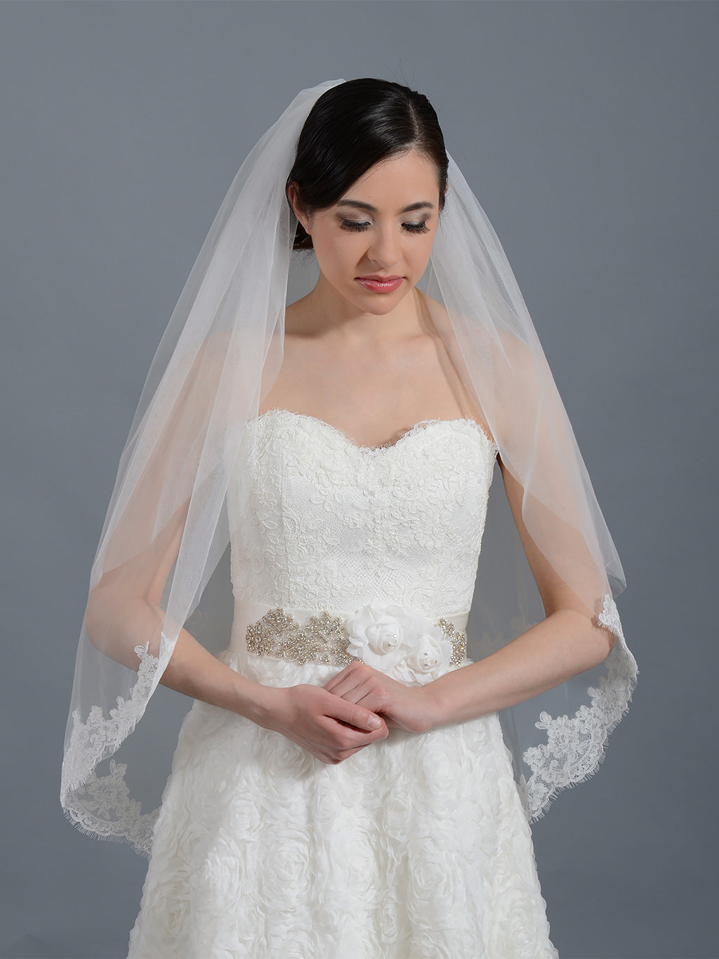 2-tier ivory elbow alencon lace wedding veil V042